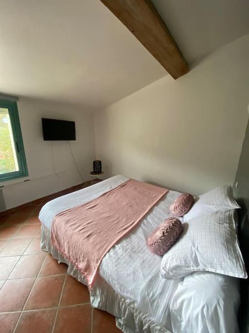 Gite A La Ferme Avec Jacuzzi Et Sauna Villefloure Luaran gambar