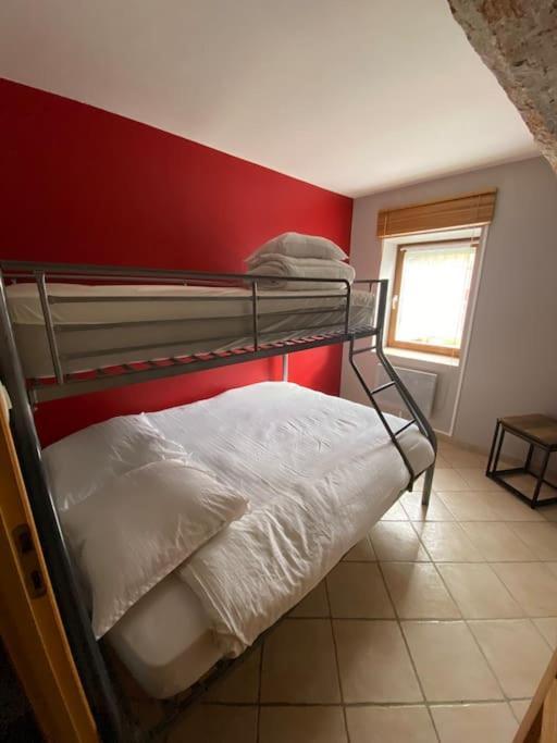 Gite A La Ferme Avec Jacuzzi Et Sauna Villefloure Luaran gambar