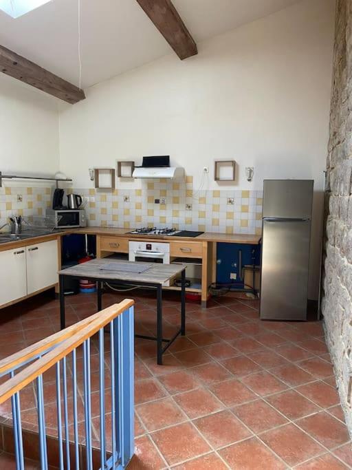 Gite A La Ferme Avec Jacuzzi Et Sauna Villefloure Luaran gambar